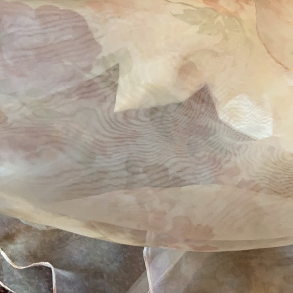 Bridesmaid dress or Formal dress. - Picture 2 of 7